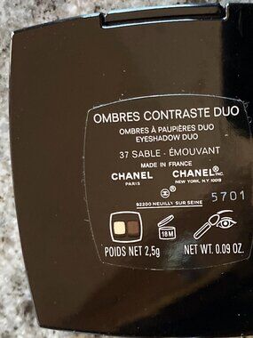Chanel eyeshadow #37 Sable